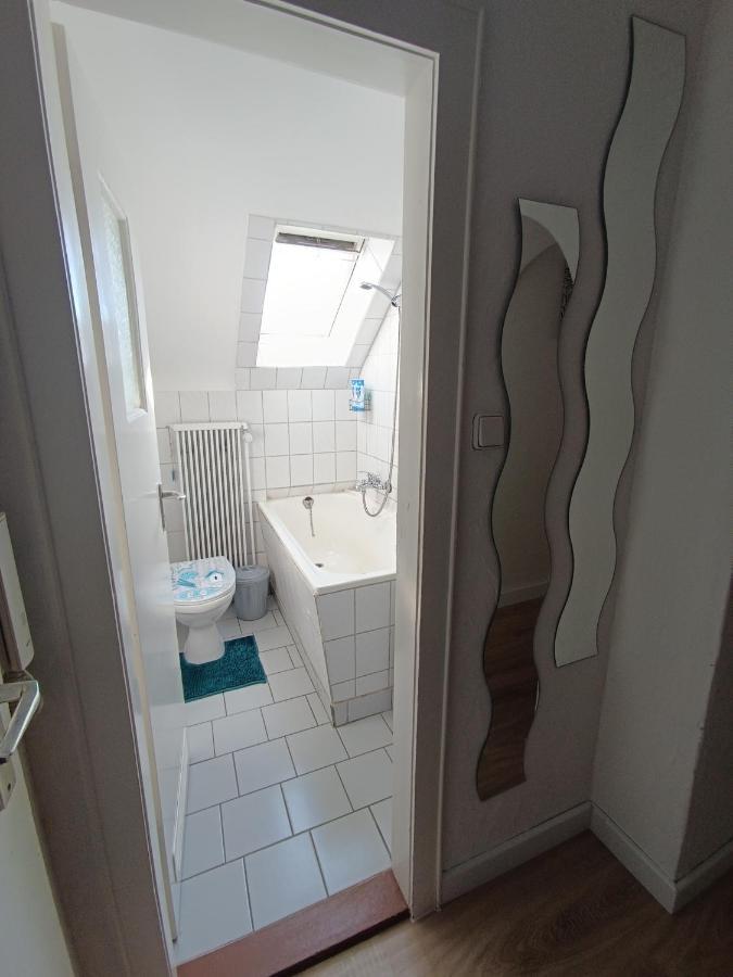 Ferienwohnung Kleine Moewe Mit E-Bike Verleih ヴィルヘルムスハーフェン エクステリア 写真